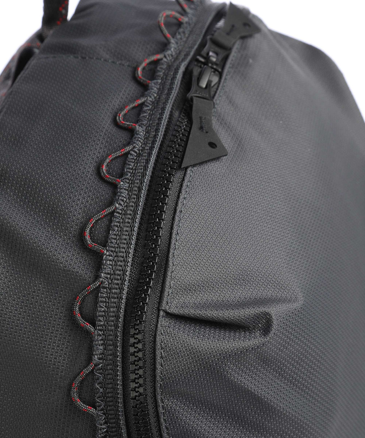 Klättermusen Wunja 21L Backpack raven