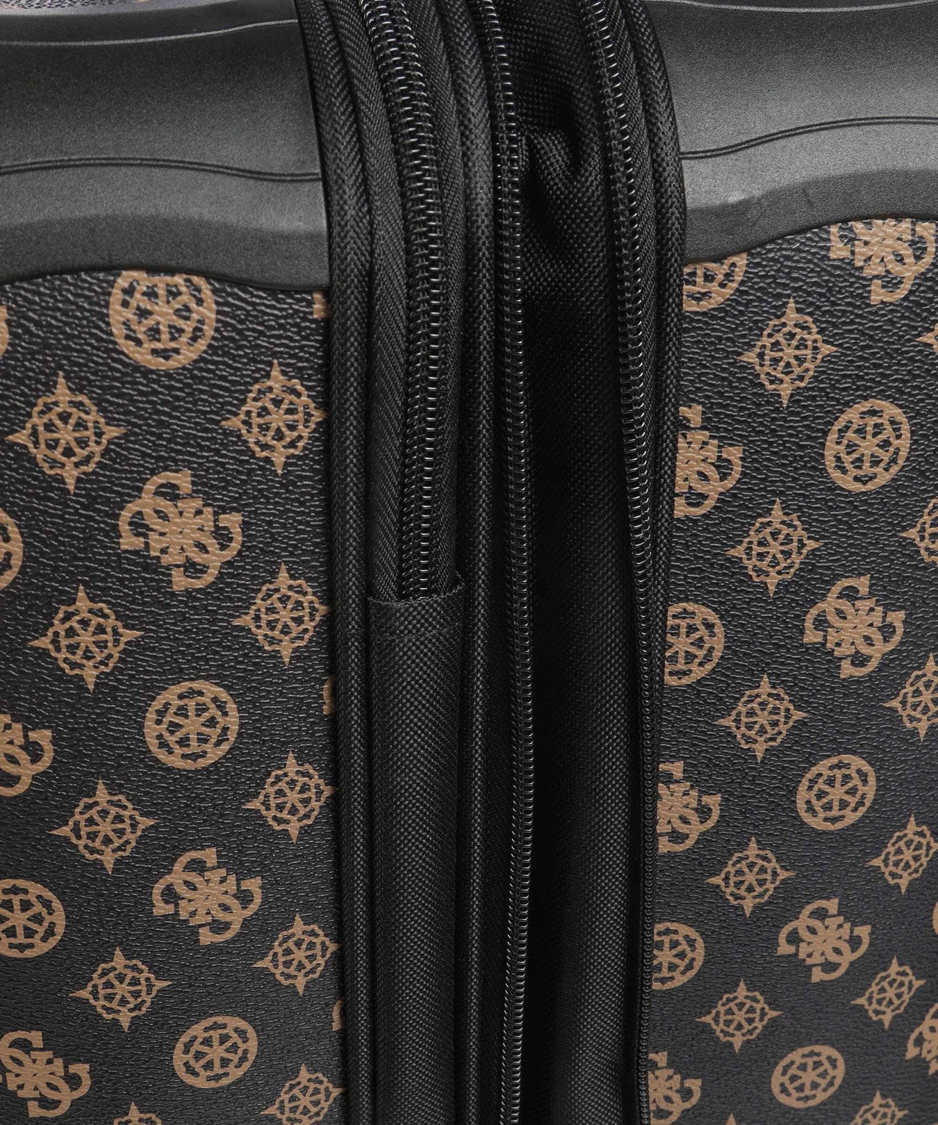 Guess Wilder Spinner (4 wheels) brown