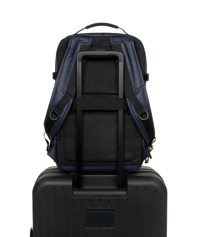 Eastpak Cnnct Tecum M Backpack admiral