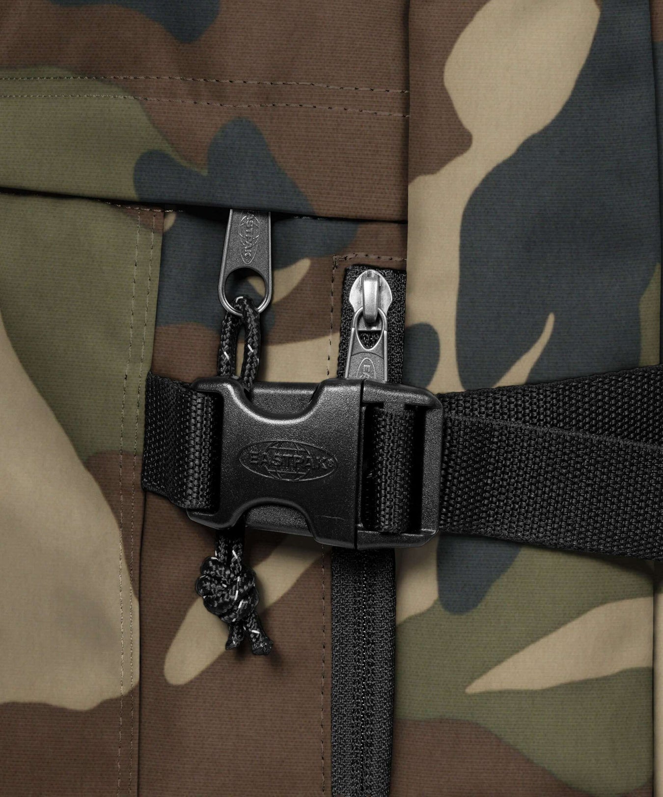 Eastpak Travelpack Travel backpack camo