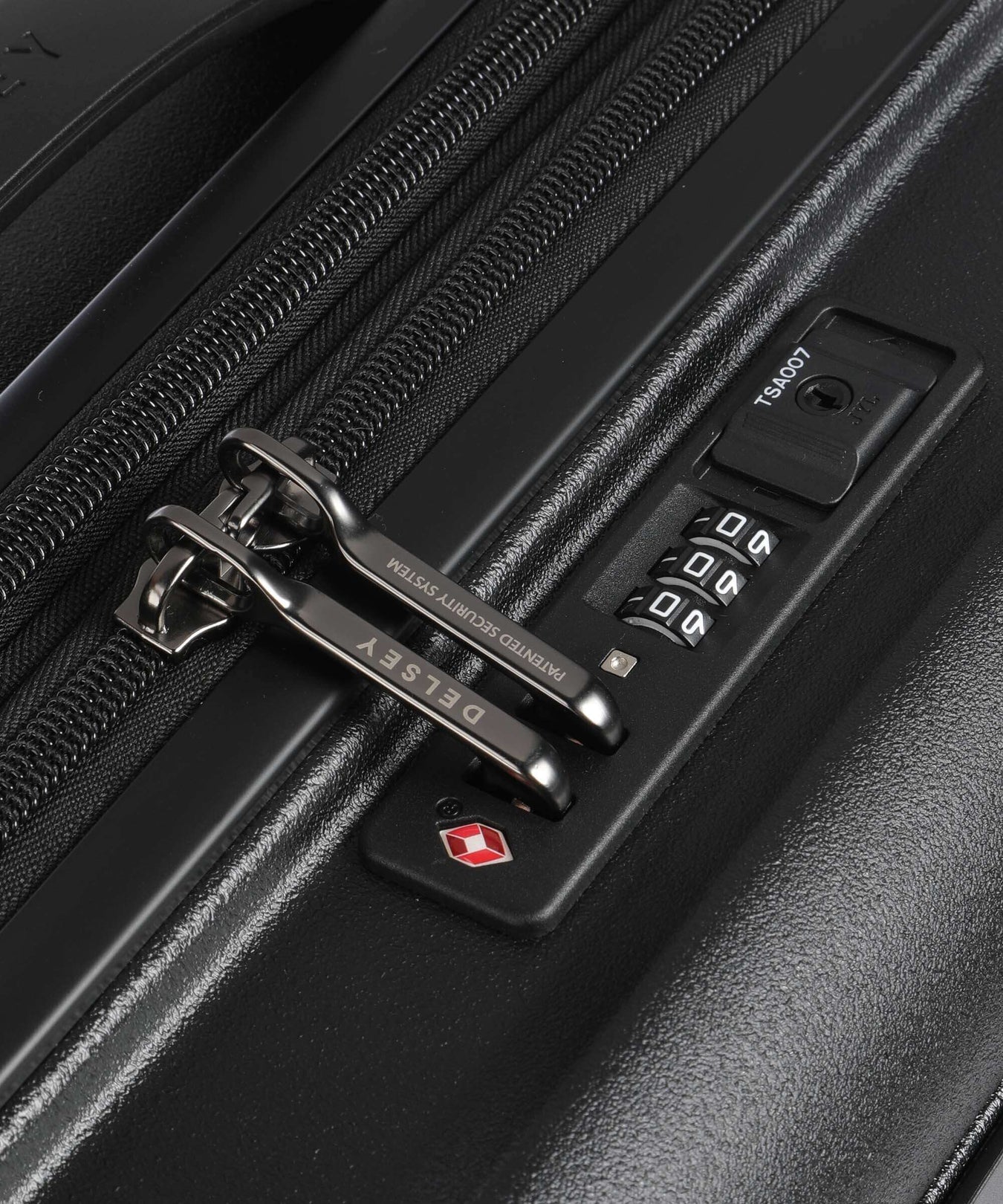 Delsey Paris Turenne 2.0 Spinner (4 wheels) schwarz