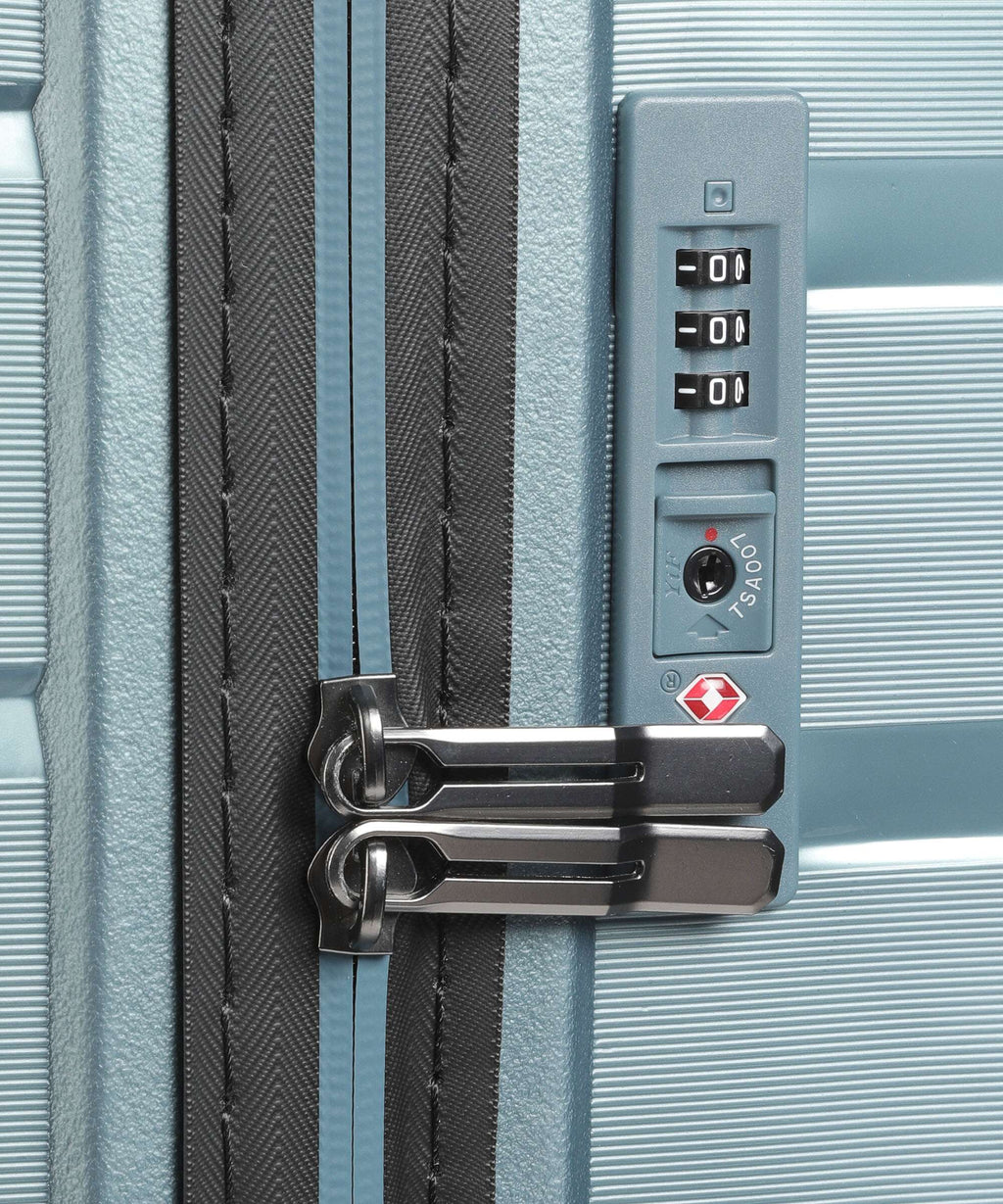 Travelite Air Base Spinner (4 wheels) eisblau