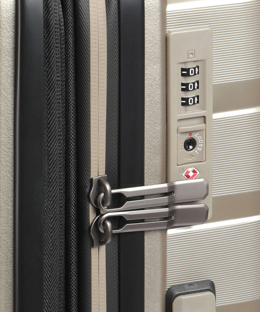 Travelite Air Base Spinner (4 wheels) champagner