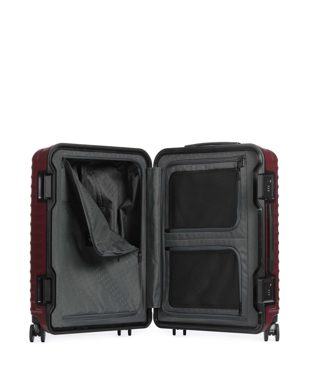 Titan Overseas Spinner (4 wheels) emberwood red