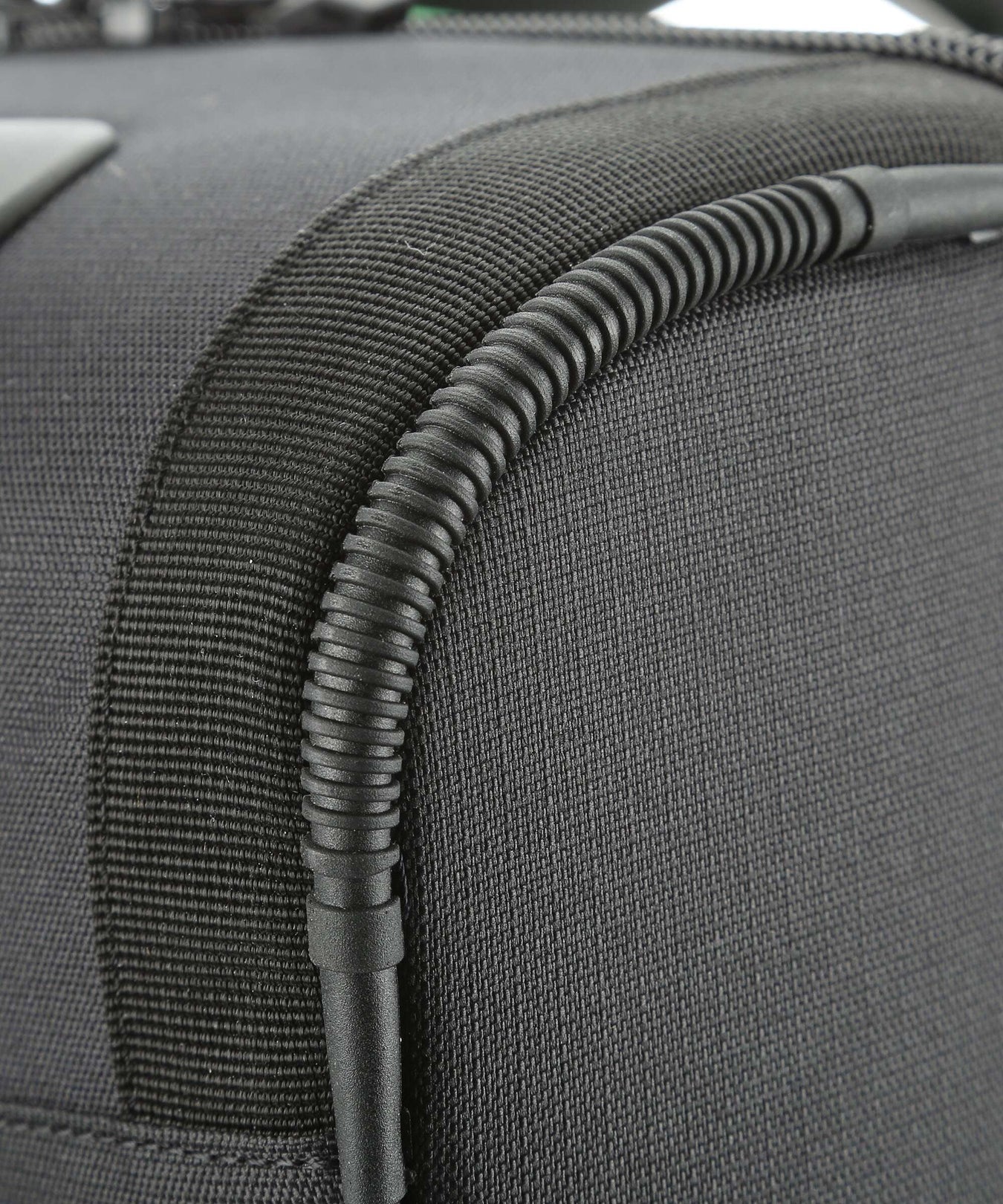 Vaude Rotuma 65 Travel bag with wheels apple green