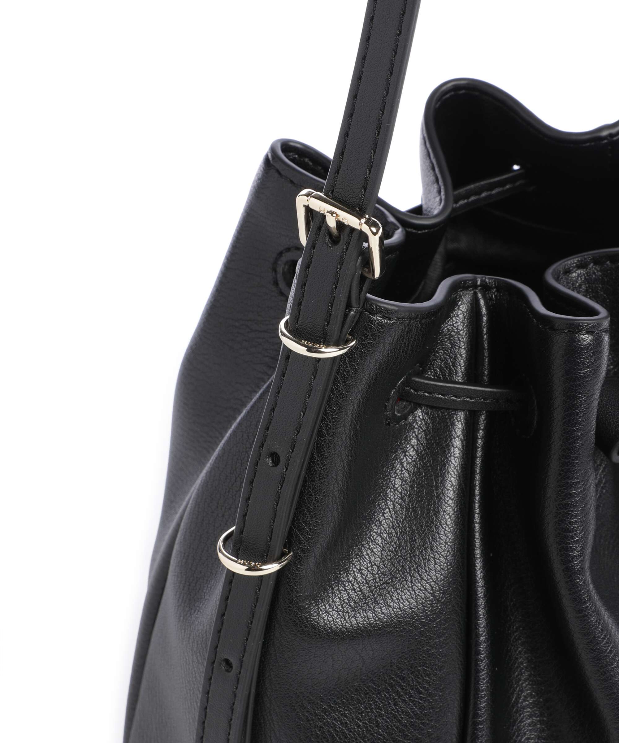 Hugo Neeko Bucket bag black