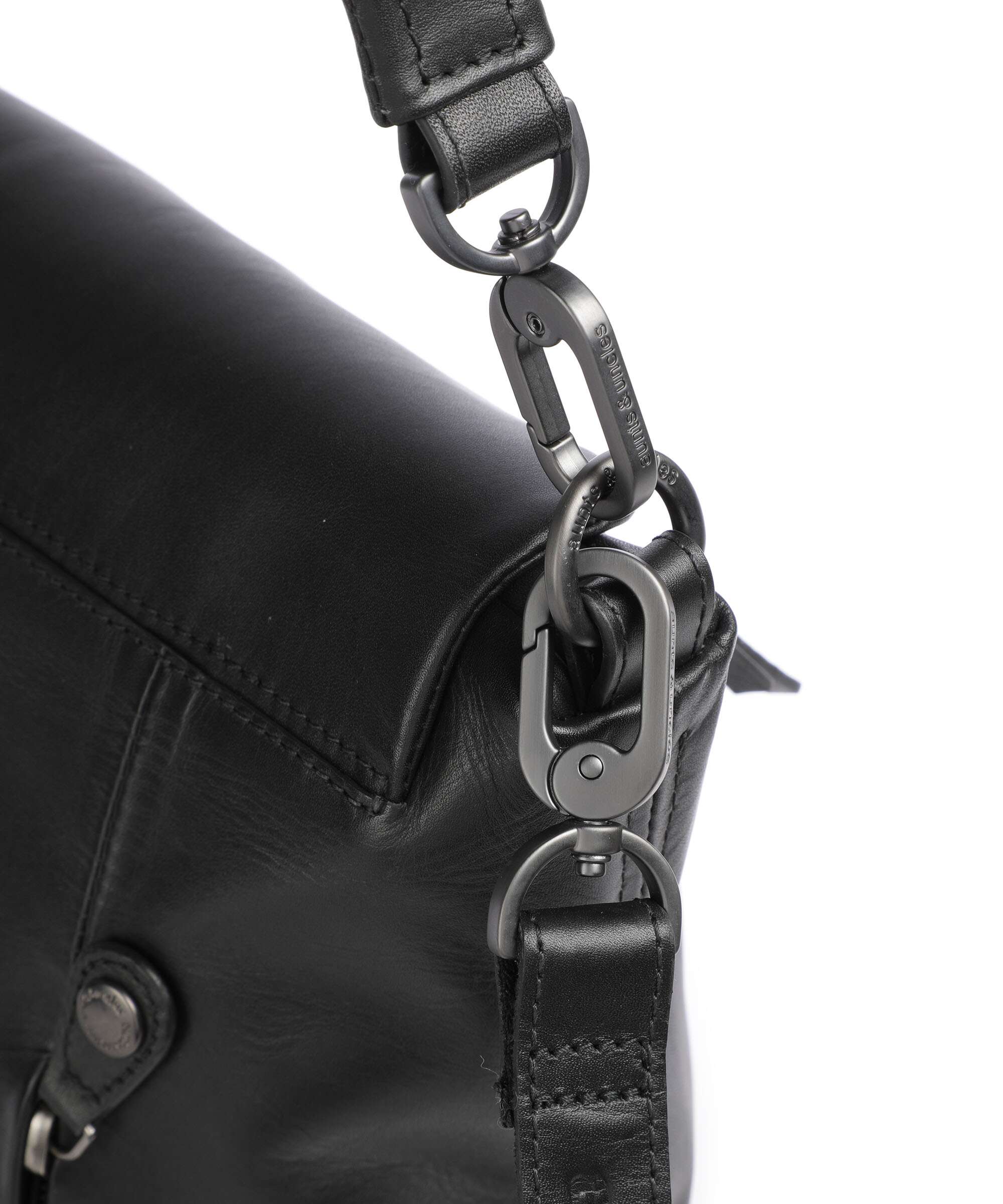 Aunts & Uncles Jamie's Orchard Lotus Hobo bag jet black