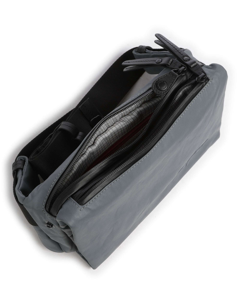 Aunts & Uncles Japan Himeji Fanny pack stormy weather