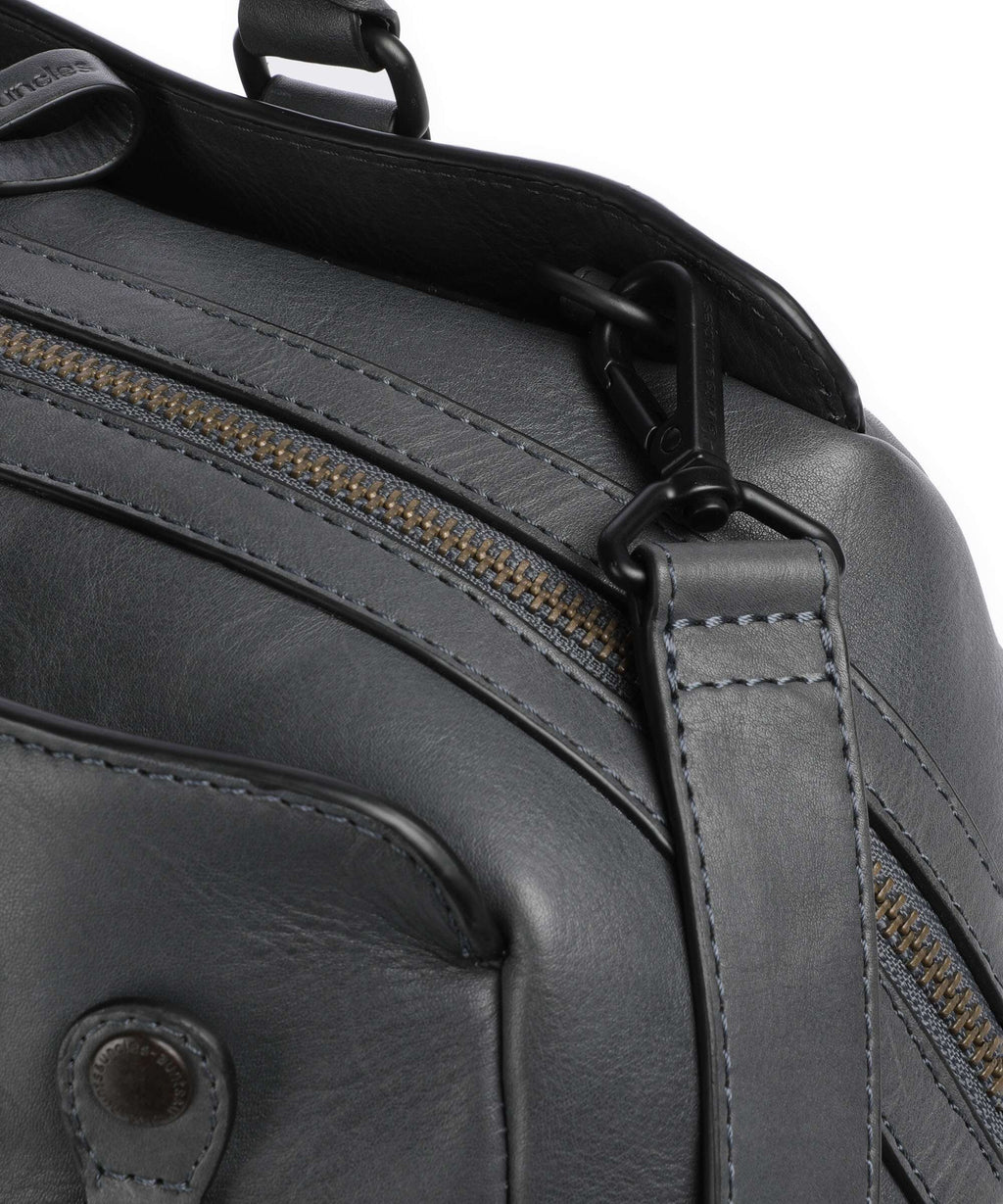 Aunts & Uncles Grandma's Luxury Club Mrs. Poundcake Tote bag wind