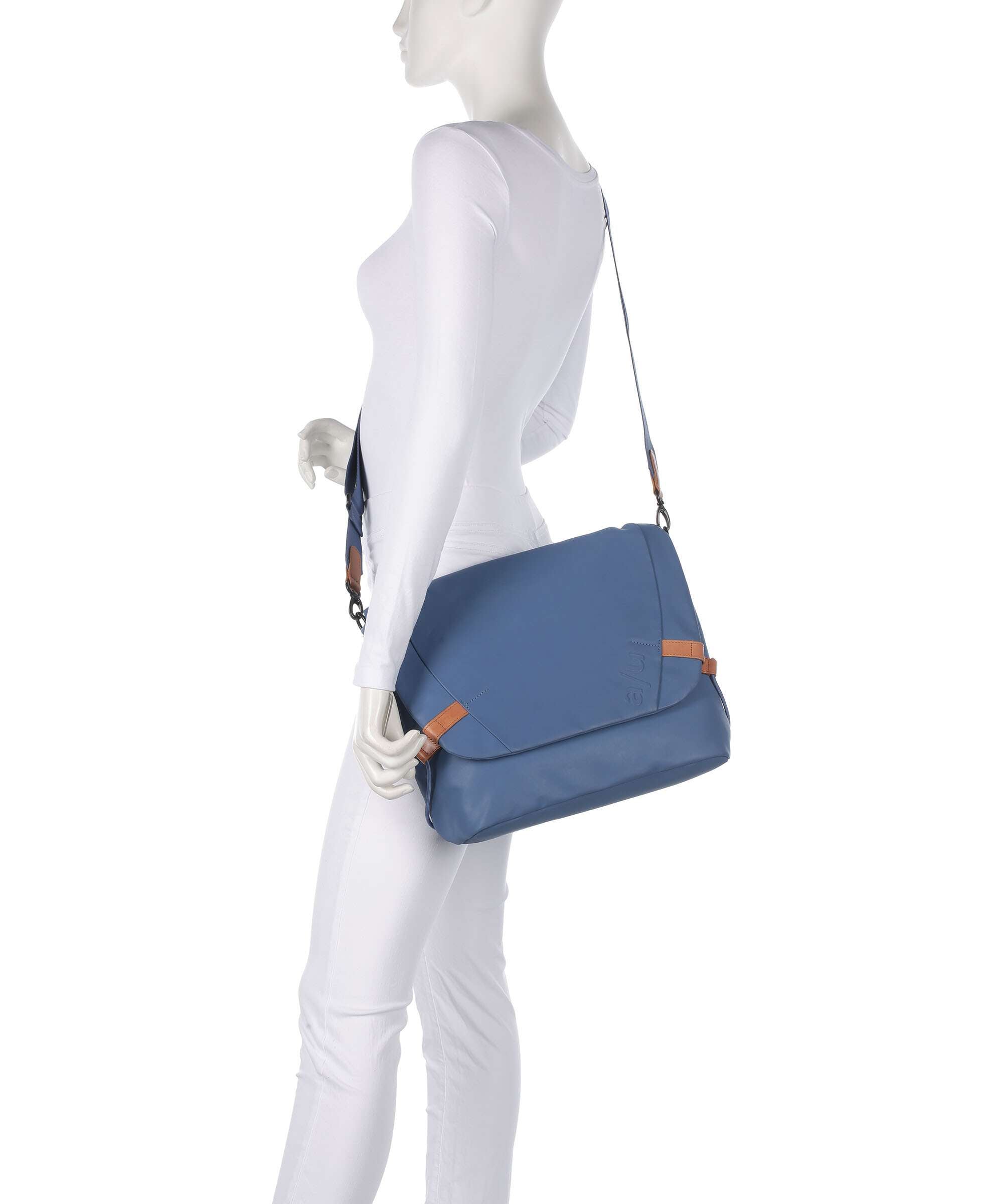 Aunts & Uncles Japan Matsumoto Messenger bag blue jeans