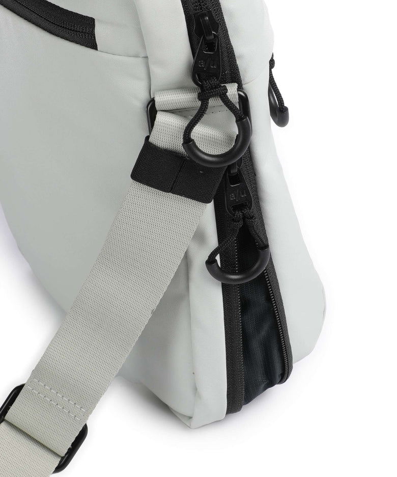 Aunts & Uncles Japan Oyabe Crossbody bag cloud nine