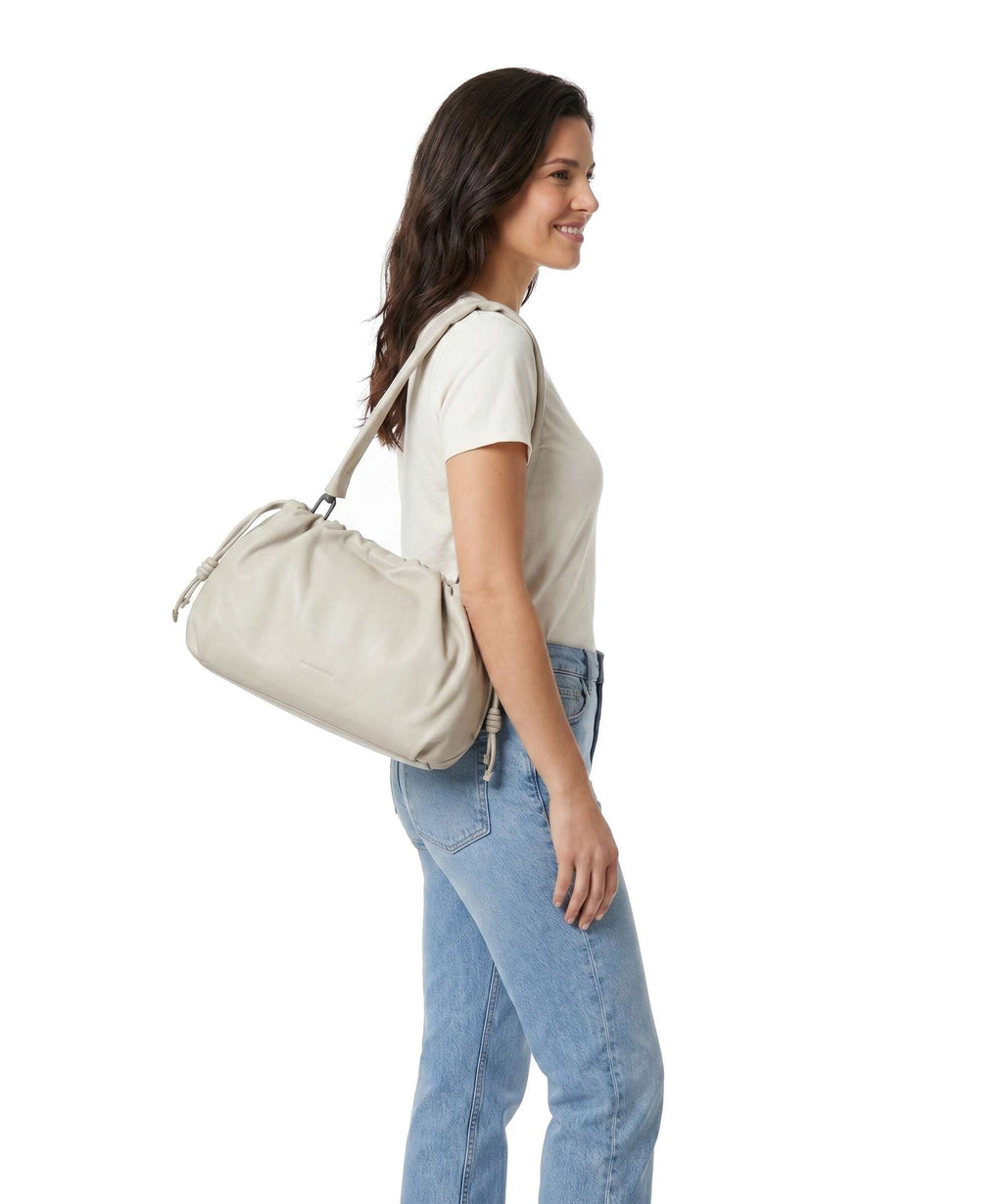 Aunts & Uncles Bohemian Vibes Bloom Shoulder bag chalk