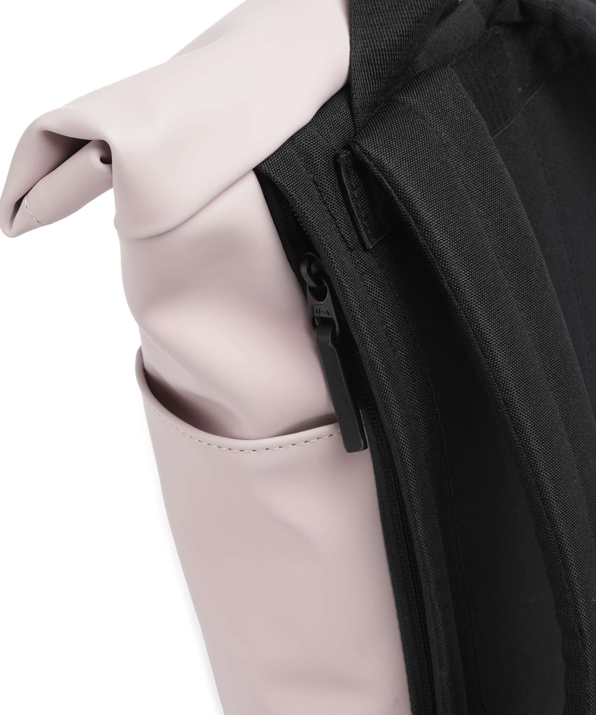 Ucon Acrobatics Lotus Hajo Macro Rolltop backpack light rose