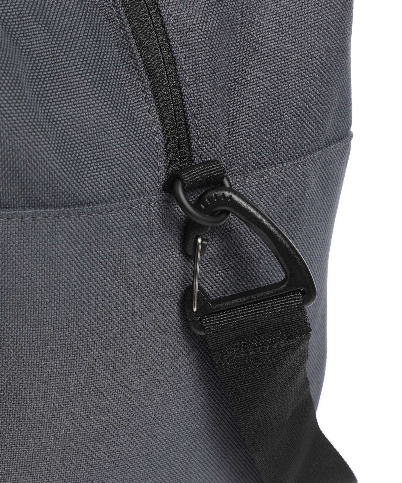 Ucon Acrobatics Original Omasu Weekend bag dark navy