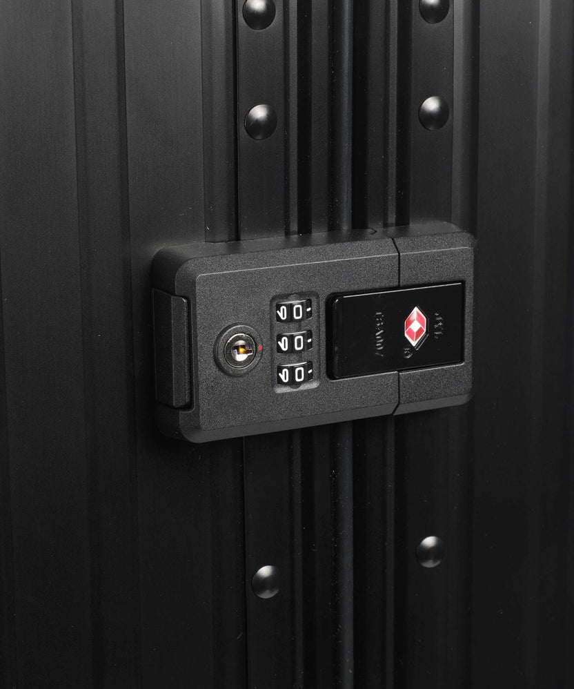 Aleon Classic 30 Macro Traveler Spinner (4 wheels) onyx