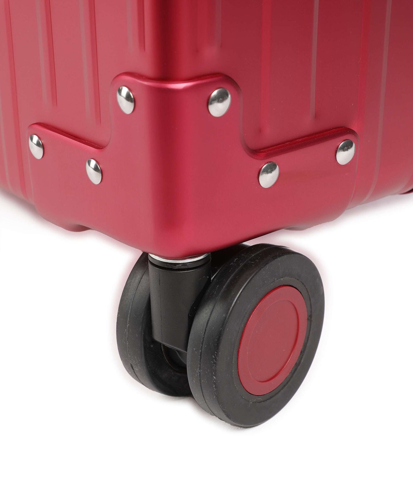 Aleon Classic 26 Traveler Spinner (4 wheels) ruby