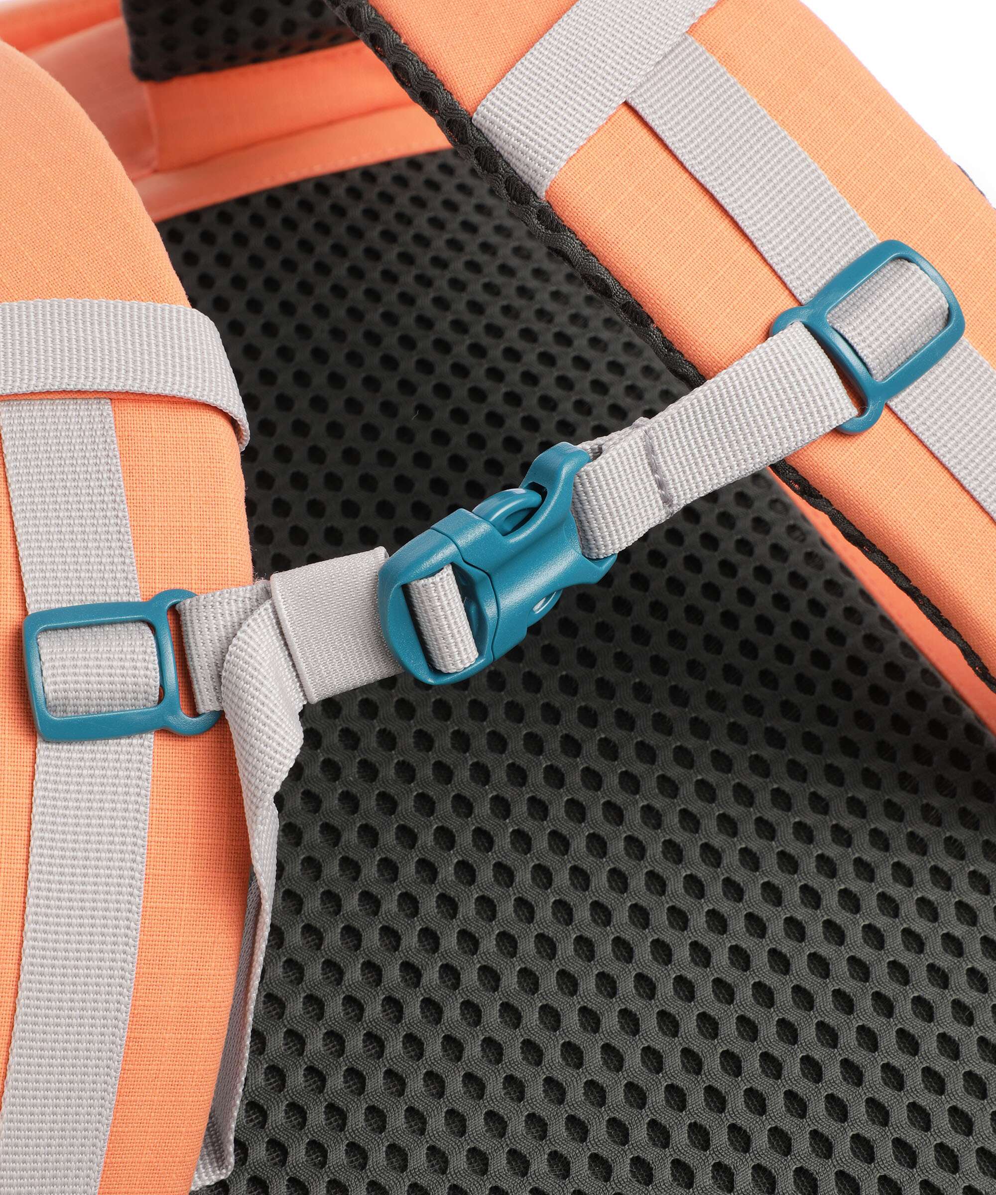 Cabin Zero ADV 32 Travel backpack moroccan sands