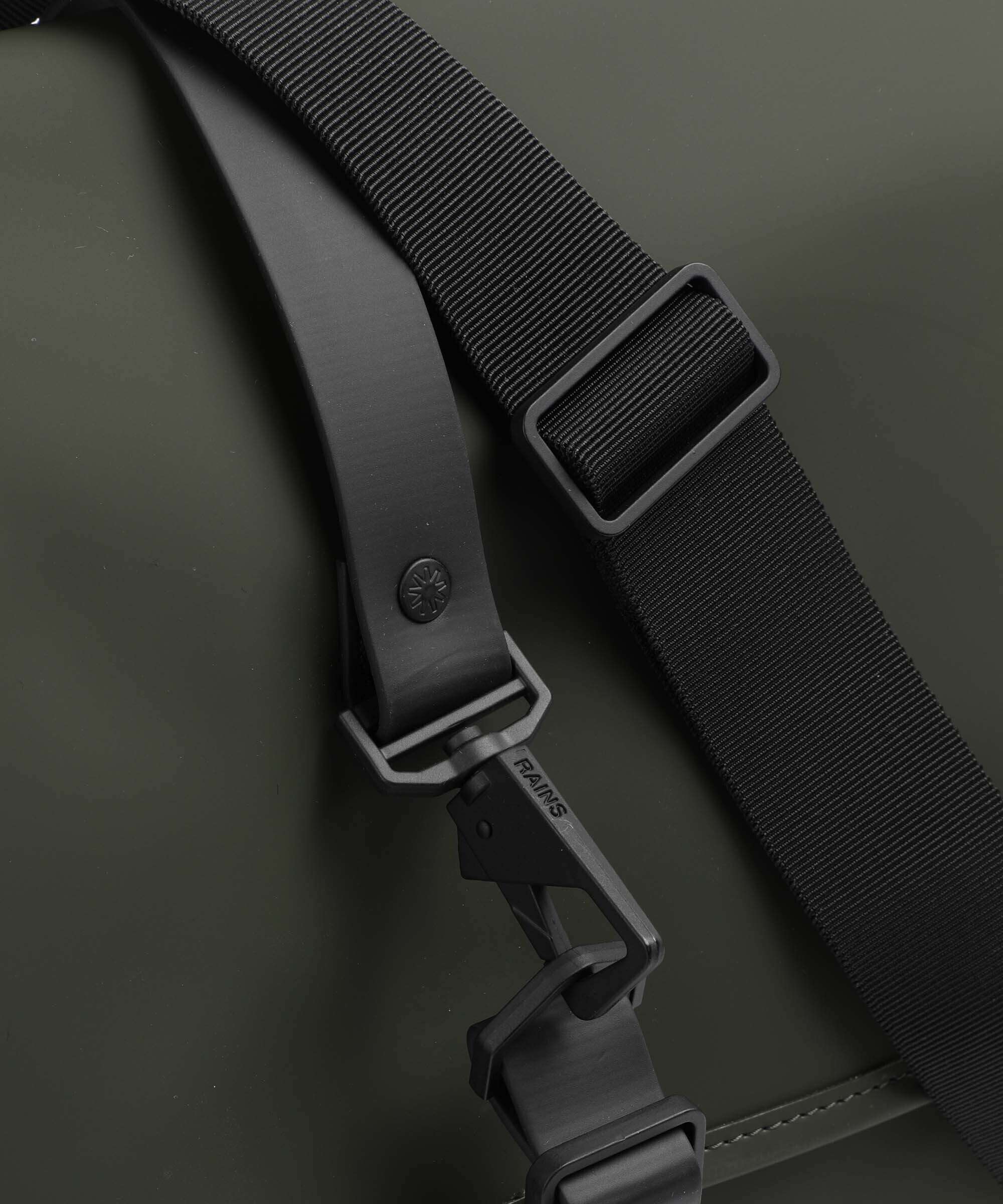 Rains Messenger bag green
