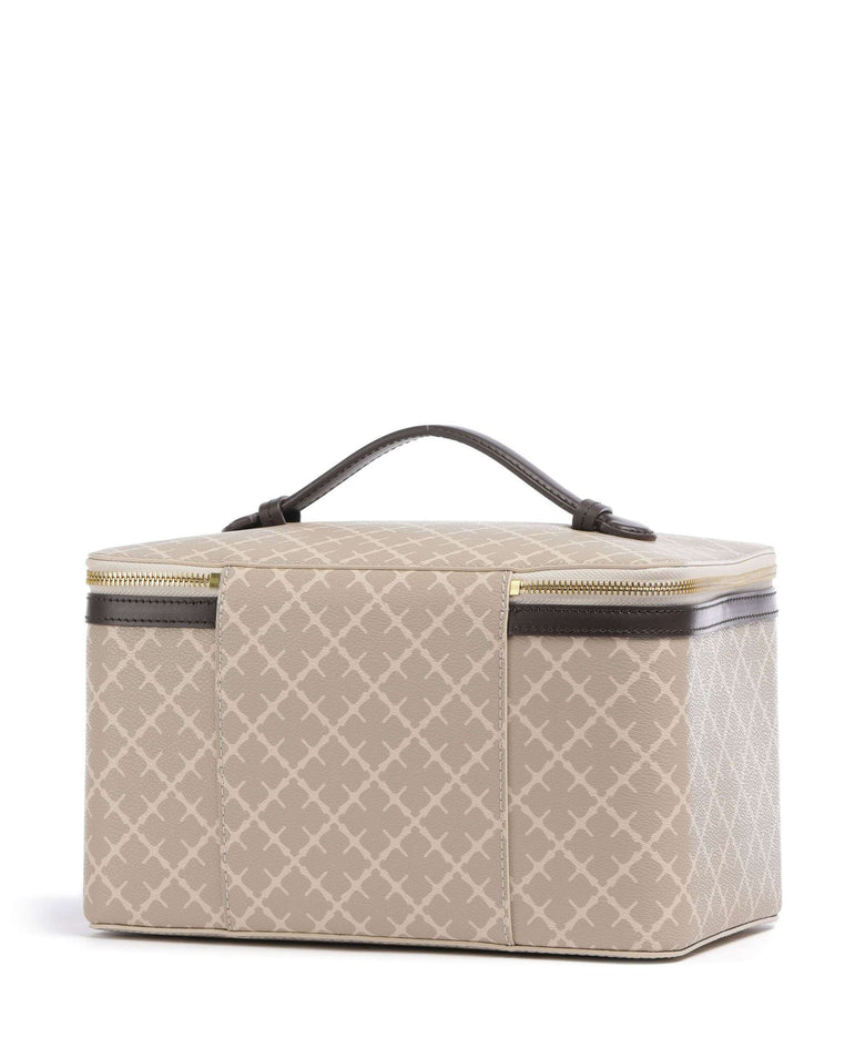 by Malene Birger Bae Beauty Toiletry bag feather