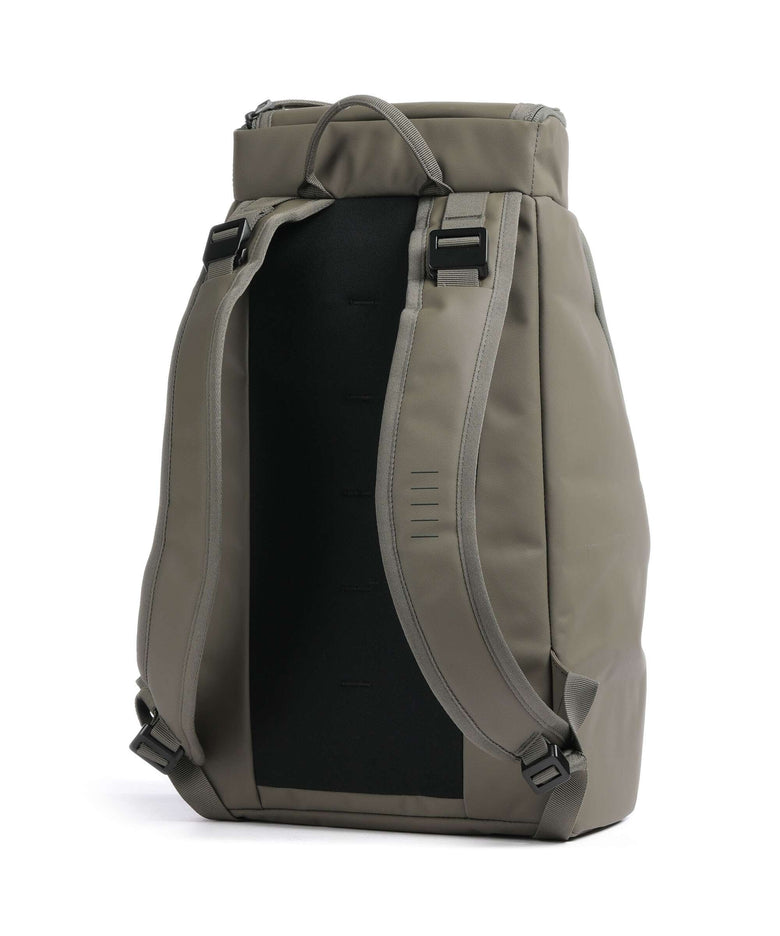 Db Hugger 20 Backpack moss green