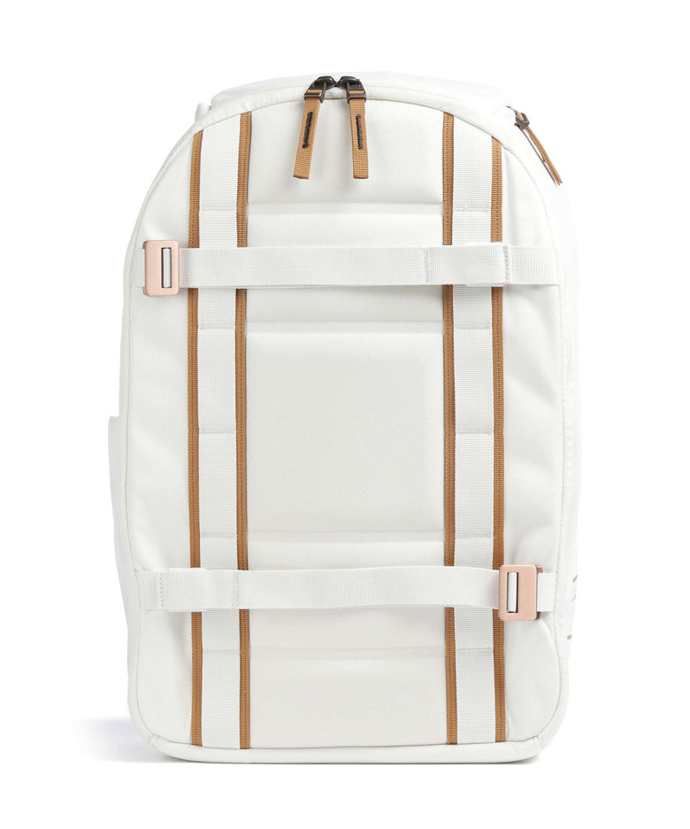 Db Ramverk 21 Backpack oatmilk
