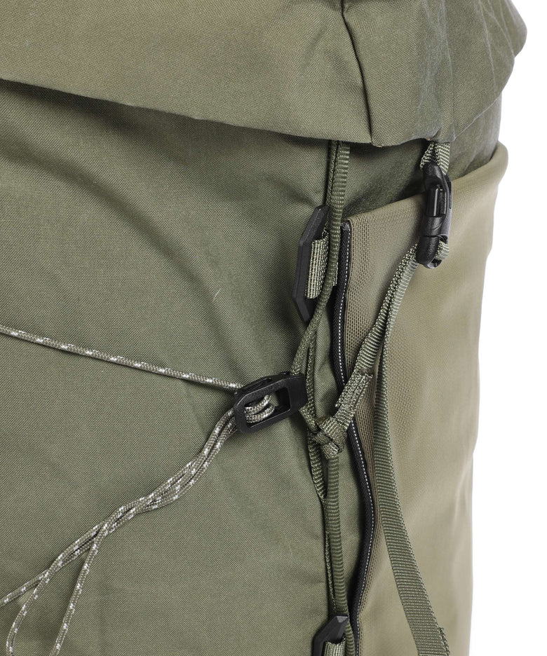 Fjällräven Kajka X-Lätt 45 M/L Trekking backpack green