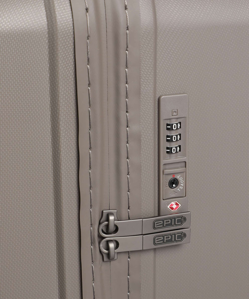 Epic Phantom SL Spinner (4 wheels) studio clay