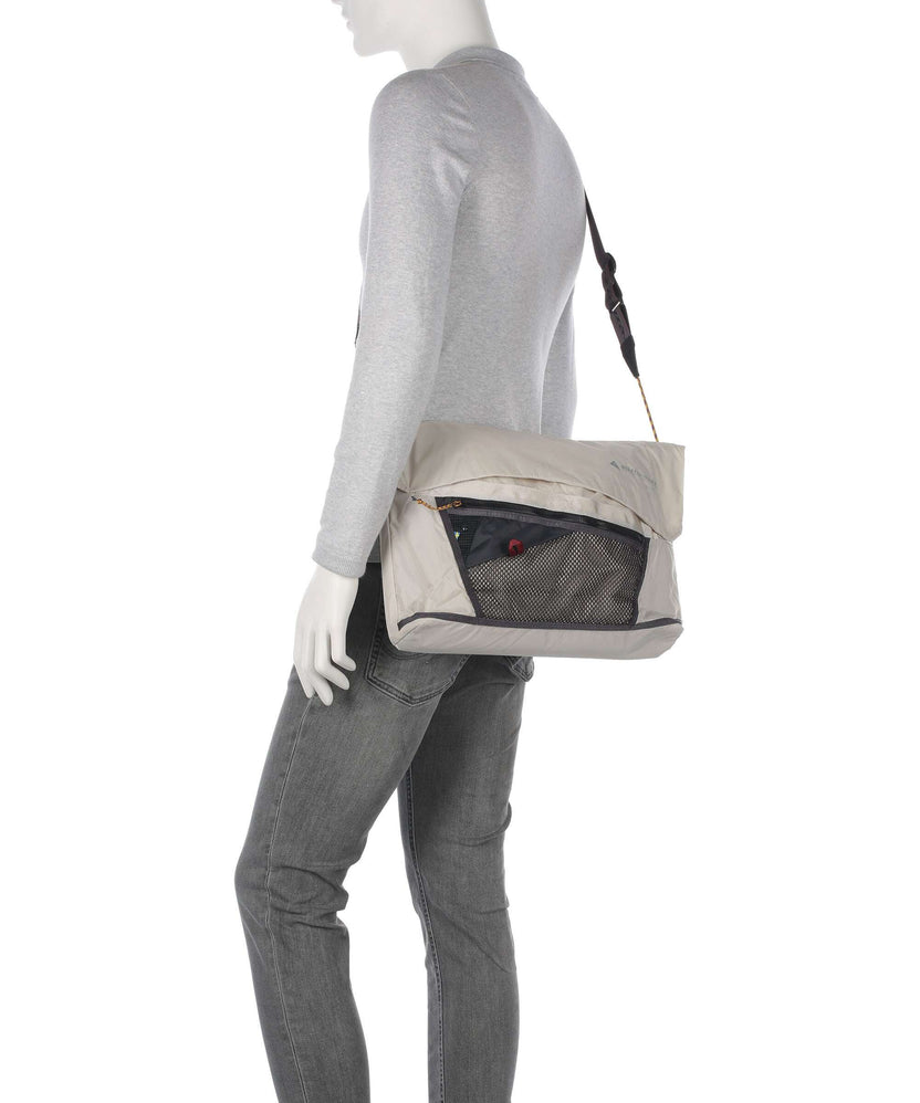 Klättermusen Grid Messenger bag putty grey