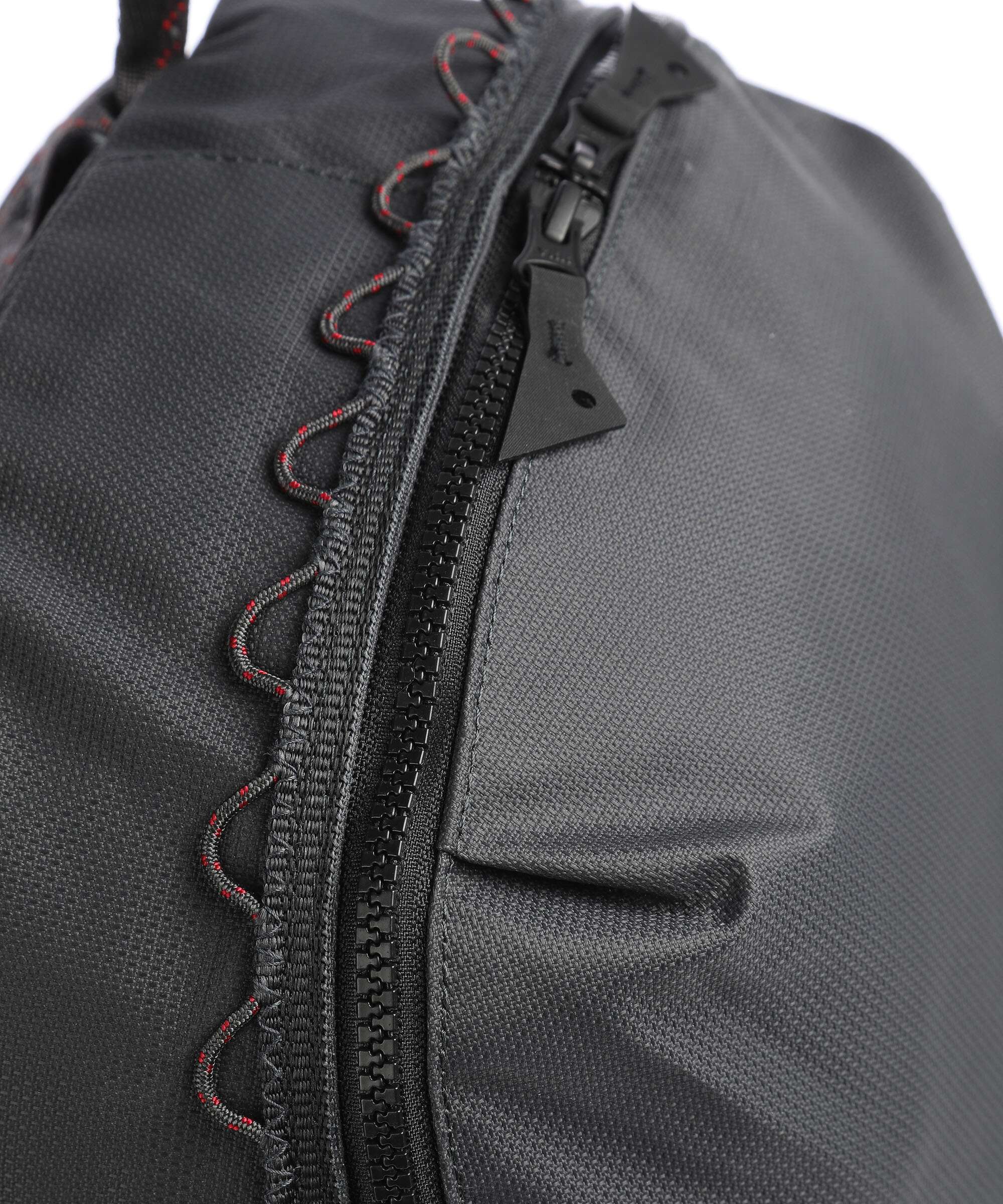 Klättermusen Wunja 21L Backpack raven