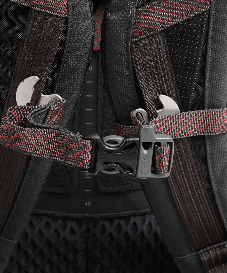 Klättermusen Bergelmer 30L Hiking backpack raven