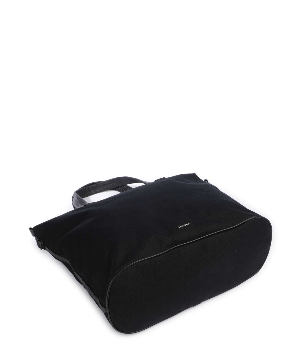 Sandqvist Everyday Originals Medium Weekend bag black 