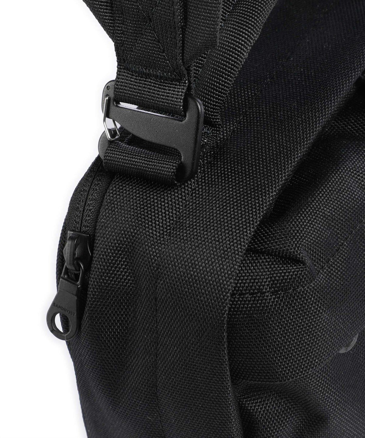 Sandqvist Go Handbag black
