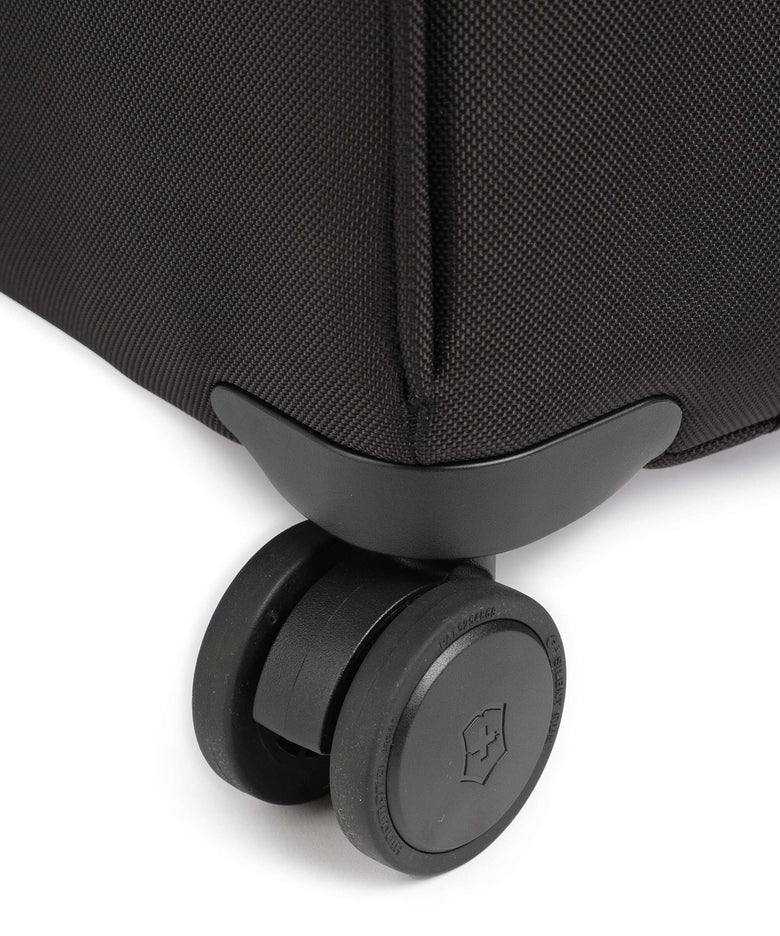 Victorinox Werks Traveler 7.0 FFQ Spinner (4 wheels) black