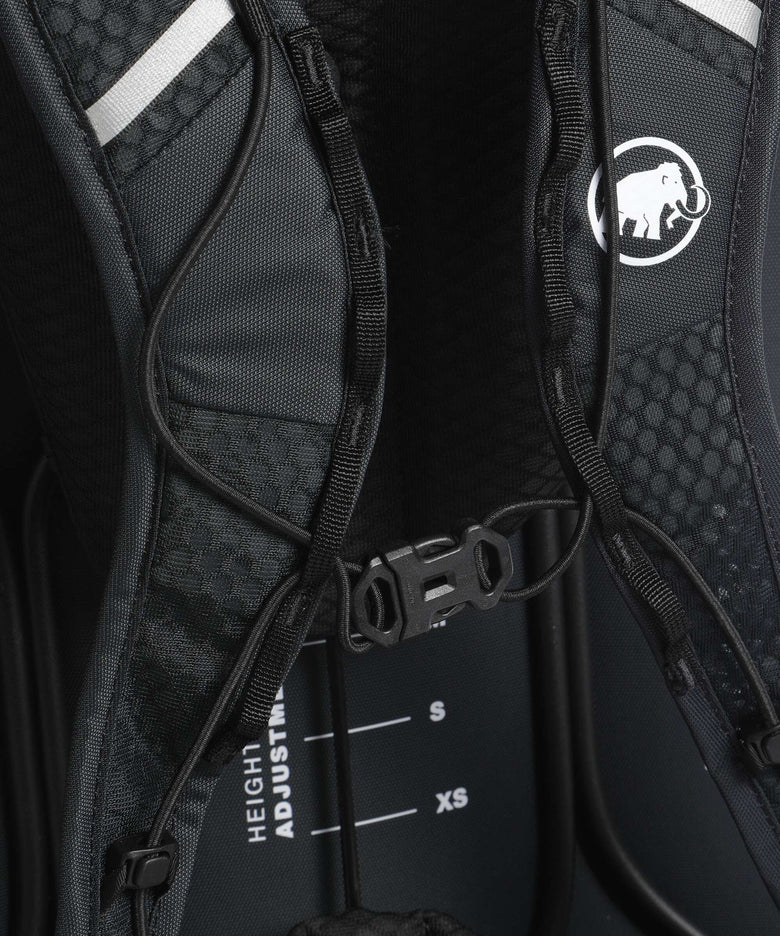 Mammut Ducan Spine 28-35 W Hiking backpack strata black