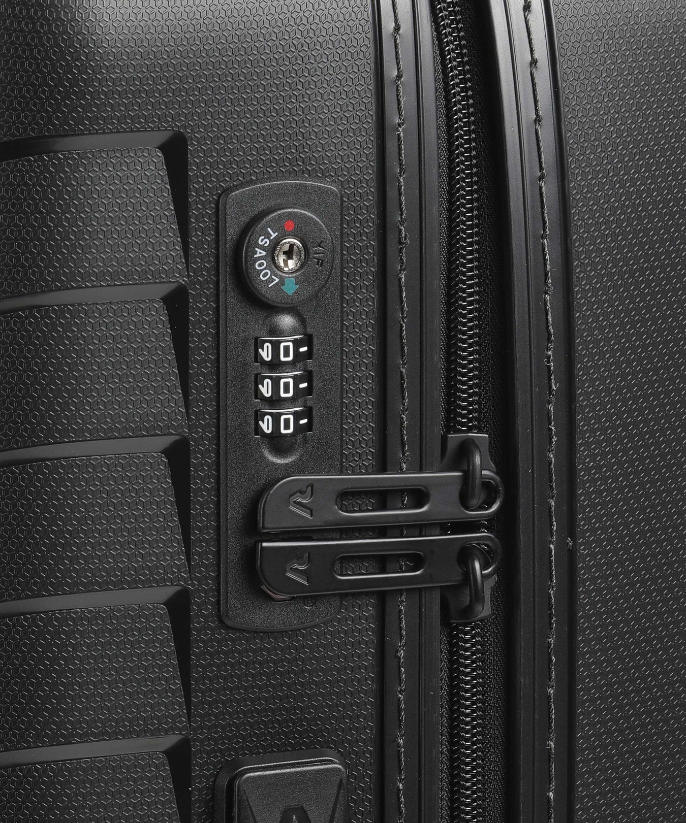 Roncato Ypsilon Spinner (4 wheels) nero