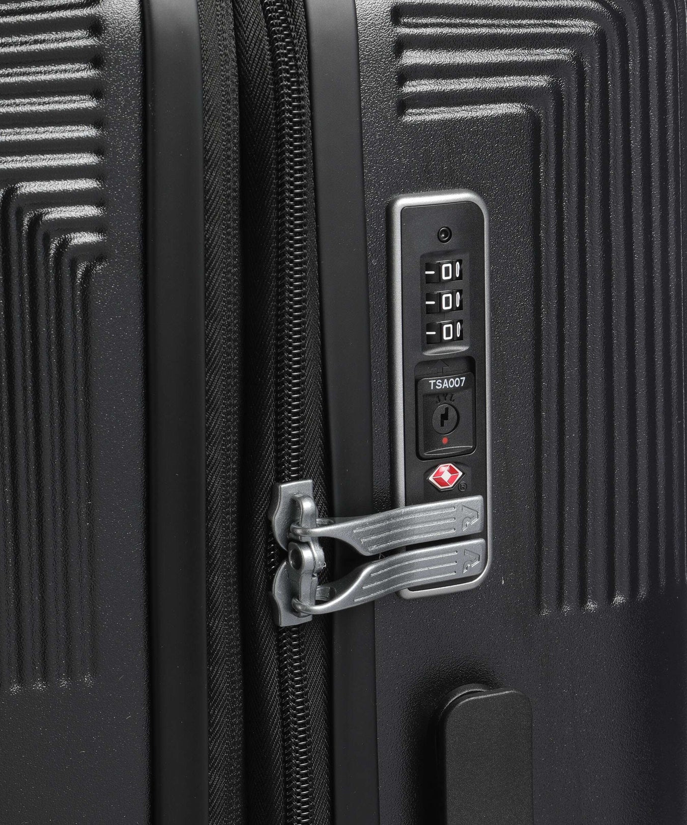 Roncato Airglam Spinner (4 wheels) nero