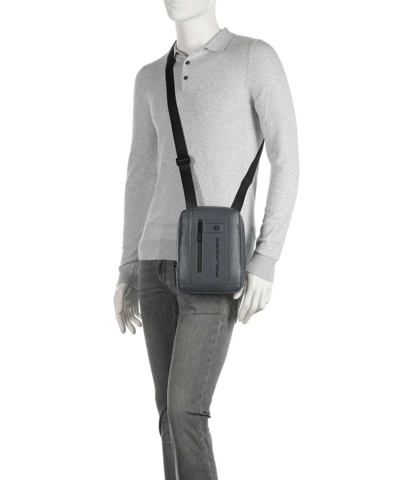 Piquadro Urban Crossbody bag grigio