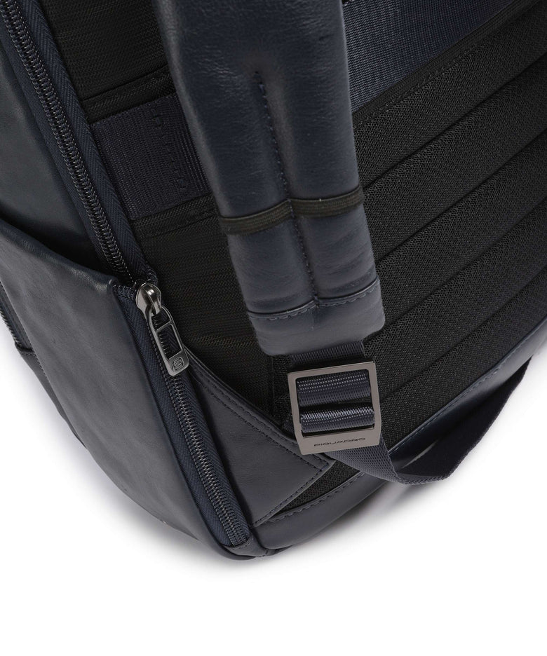 Piquadro W136 Backpack blu