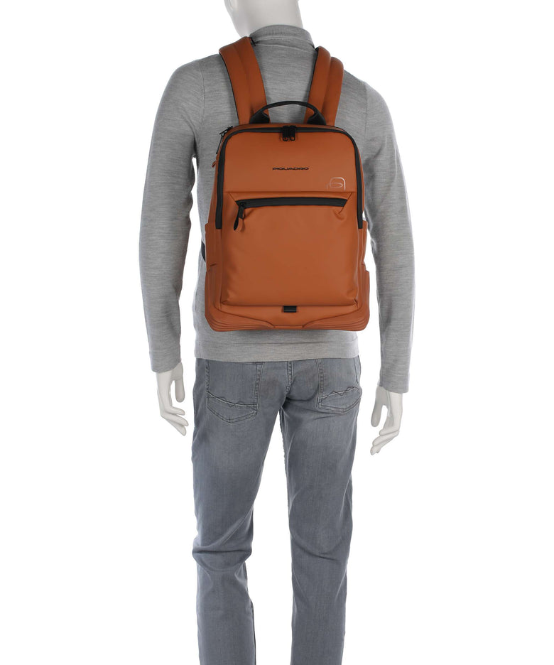 Piquadro Corner 2.0 Backpack cuoio