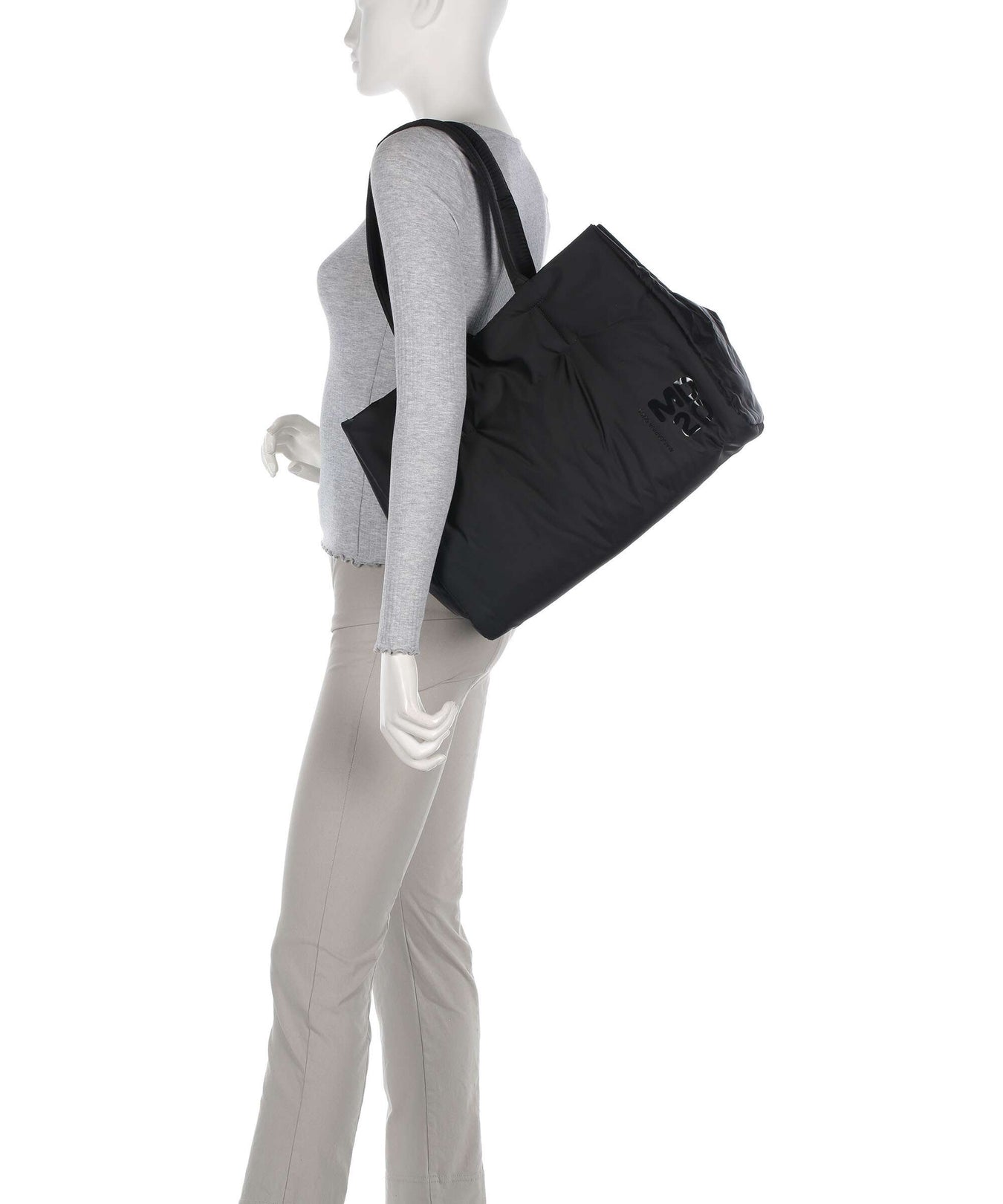 Mandarina Duck MD20 Balloon Tote bag black