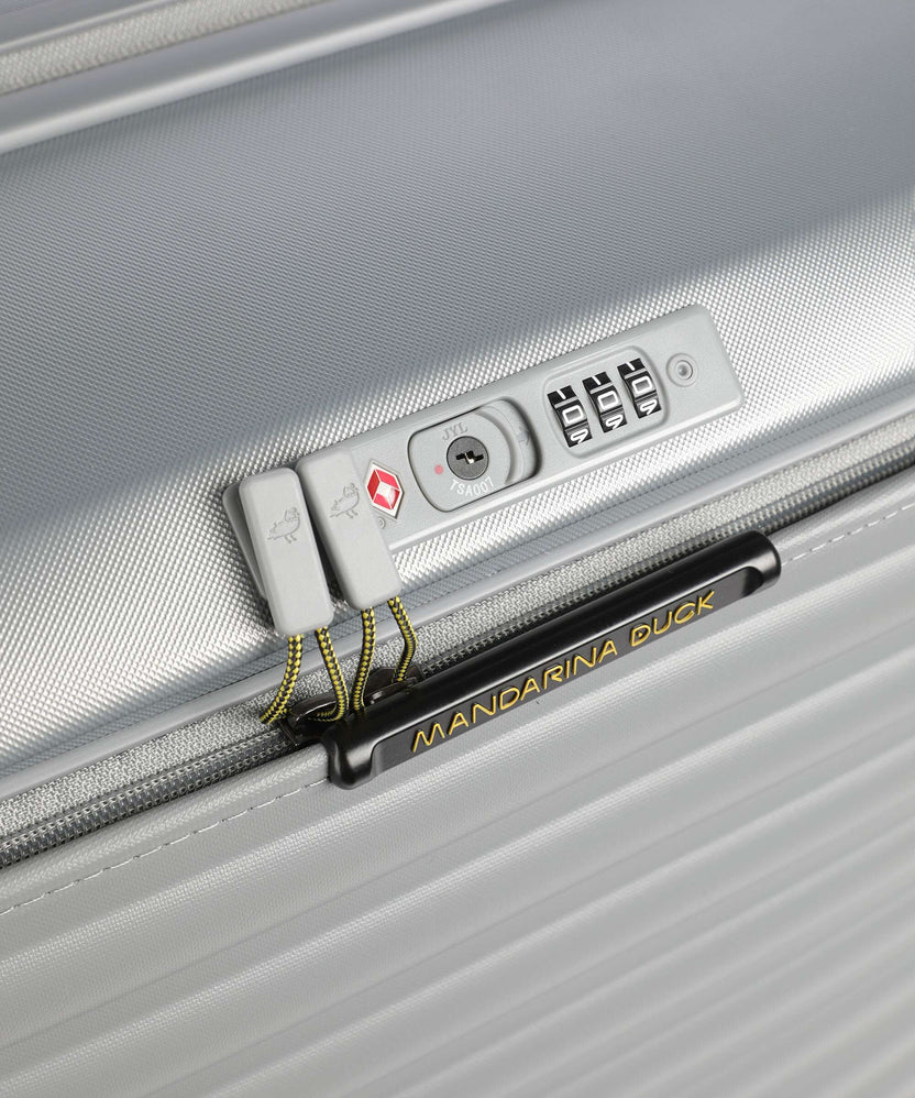 Mandarina Duck Smart Duck Spinner (4 wheels) iron