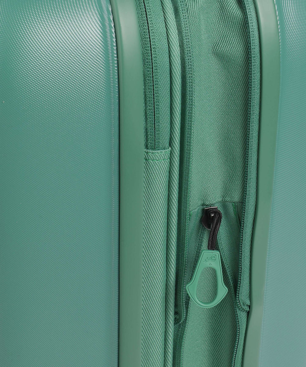 Mandarina Duck Logoduck+ Spinner (4 wheels) foliage green