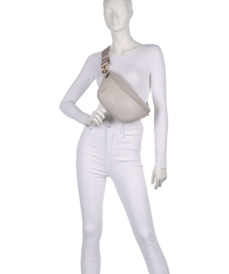 Mandarina Duck Mellow Leather Belt bag cocoon
