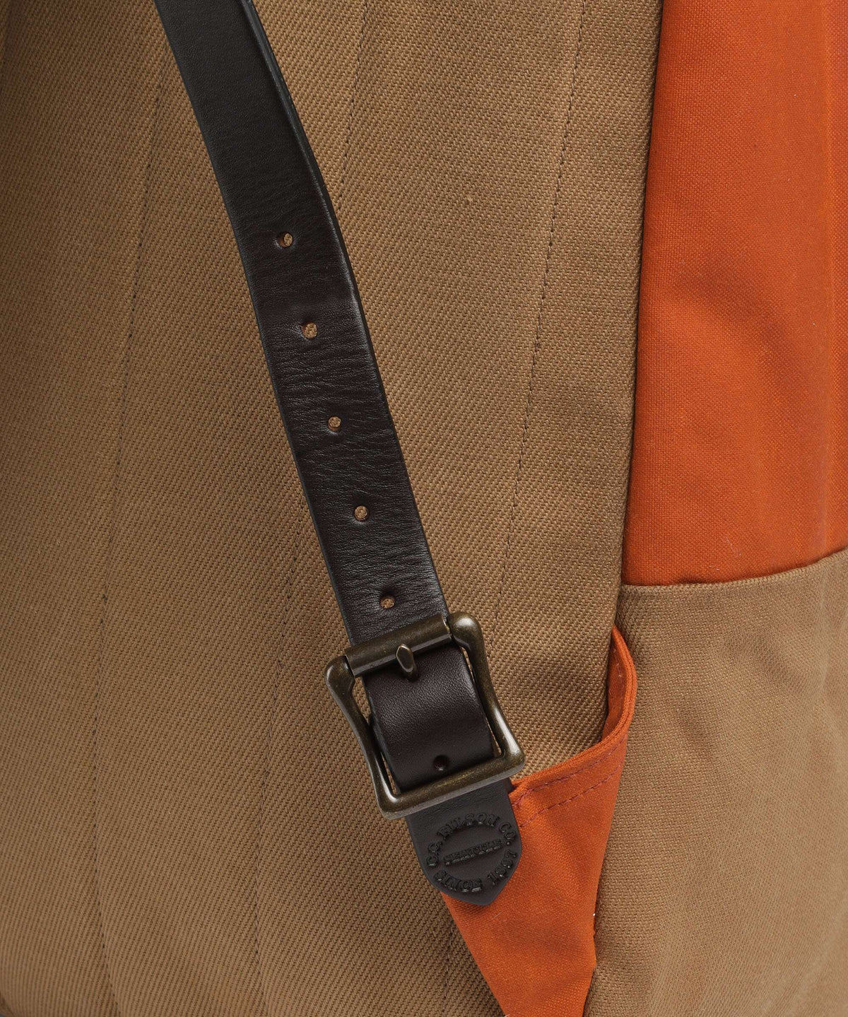 Filson Oil Finish Tin Cloth Journeyman Backpack rust