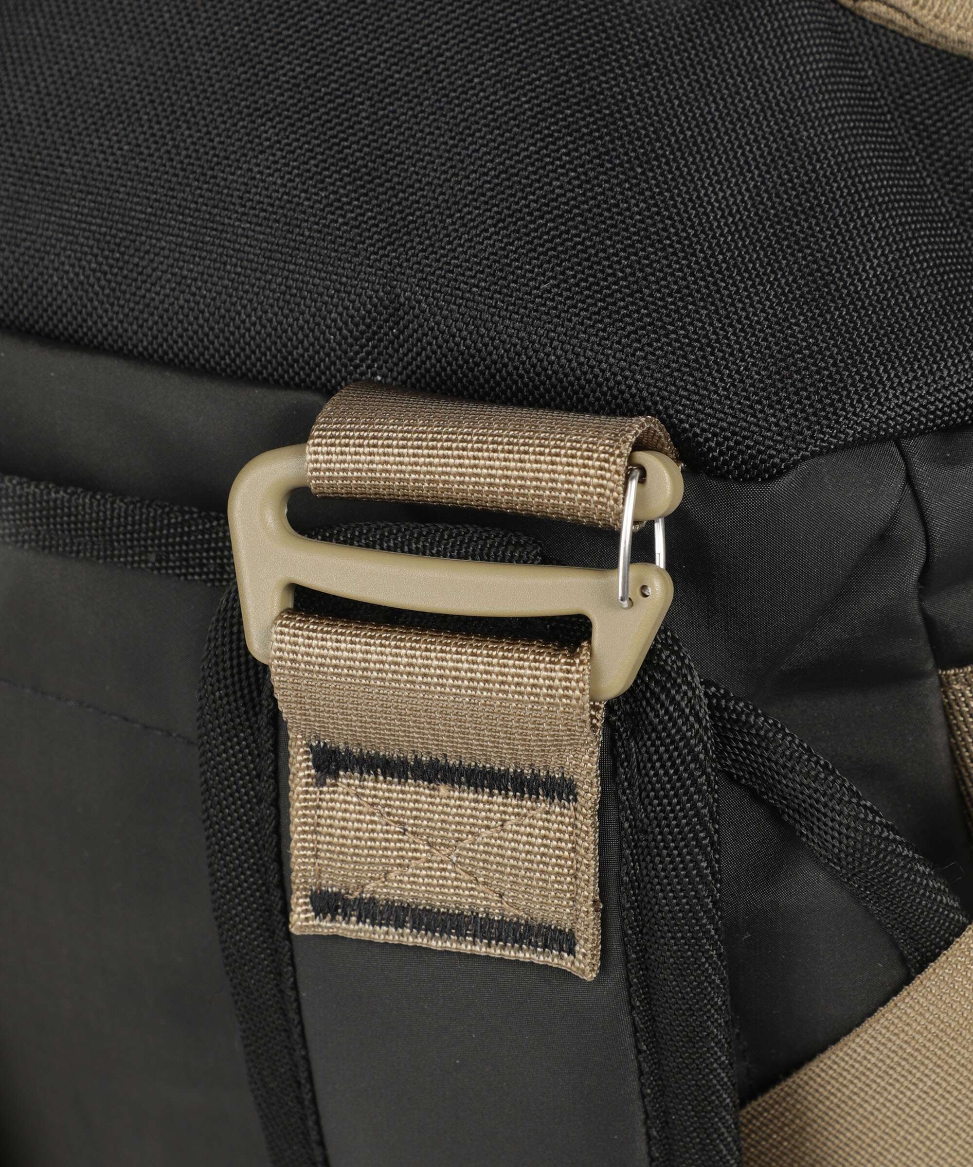 Filson Printed Shrub Weekend bag black covert