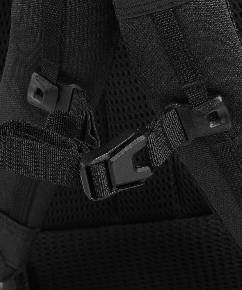 Eagle Creek Gear Warrior Convertible Carry On Trolley (2 wheels) black