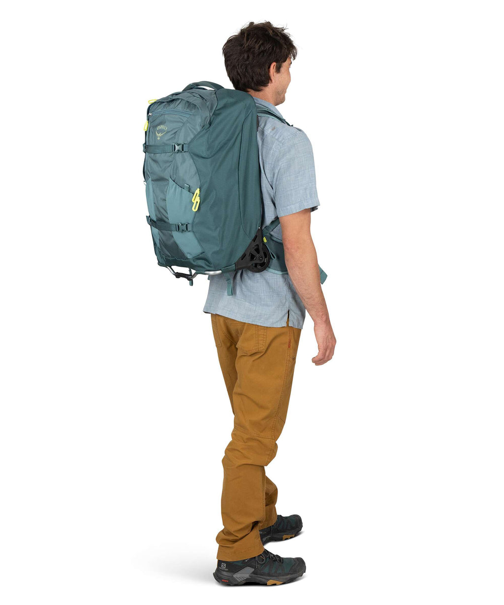 Osprey Farpoint Fairview 36 Backpack with wheels black