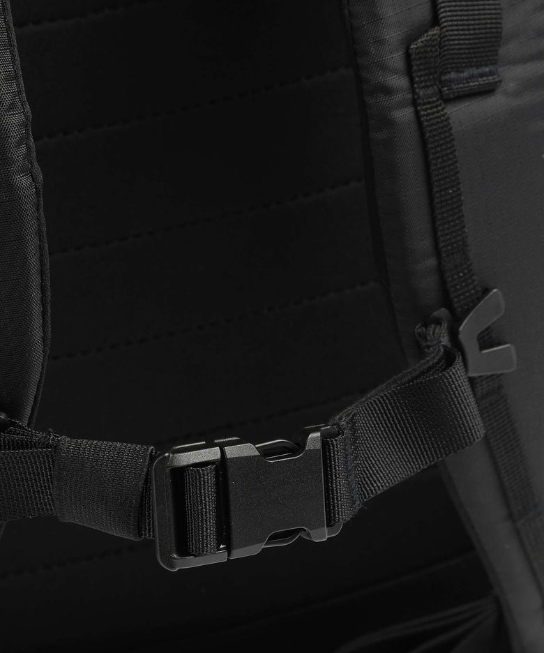 Topo Designs Mountain 16L Backpack black