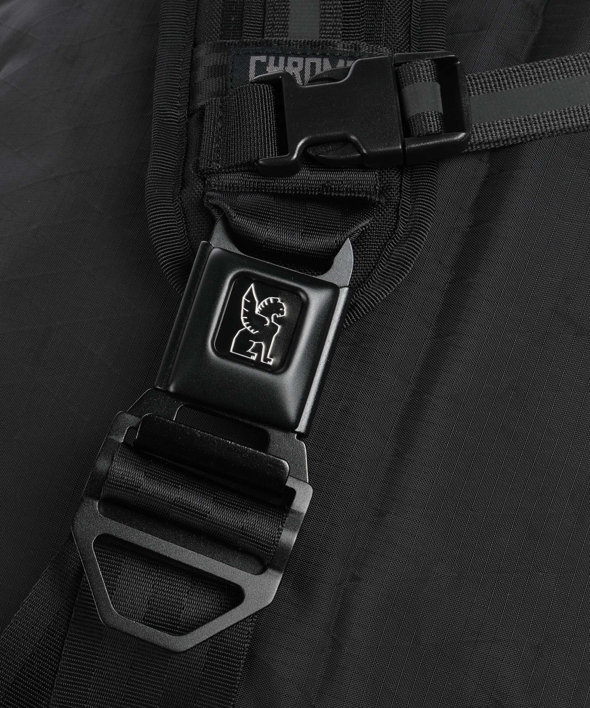 Chrome Citizen Messenger bag black