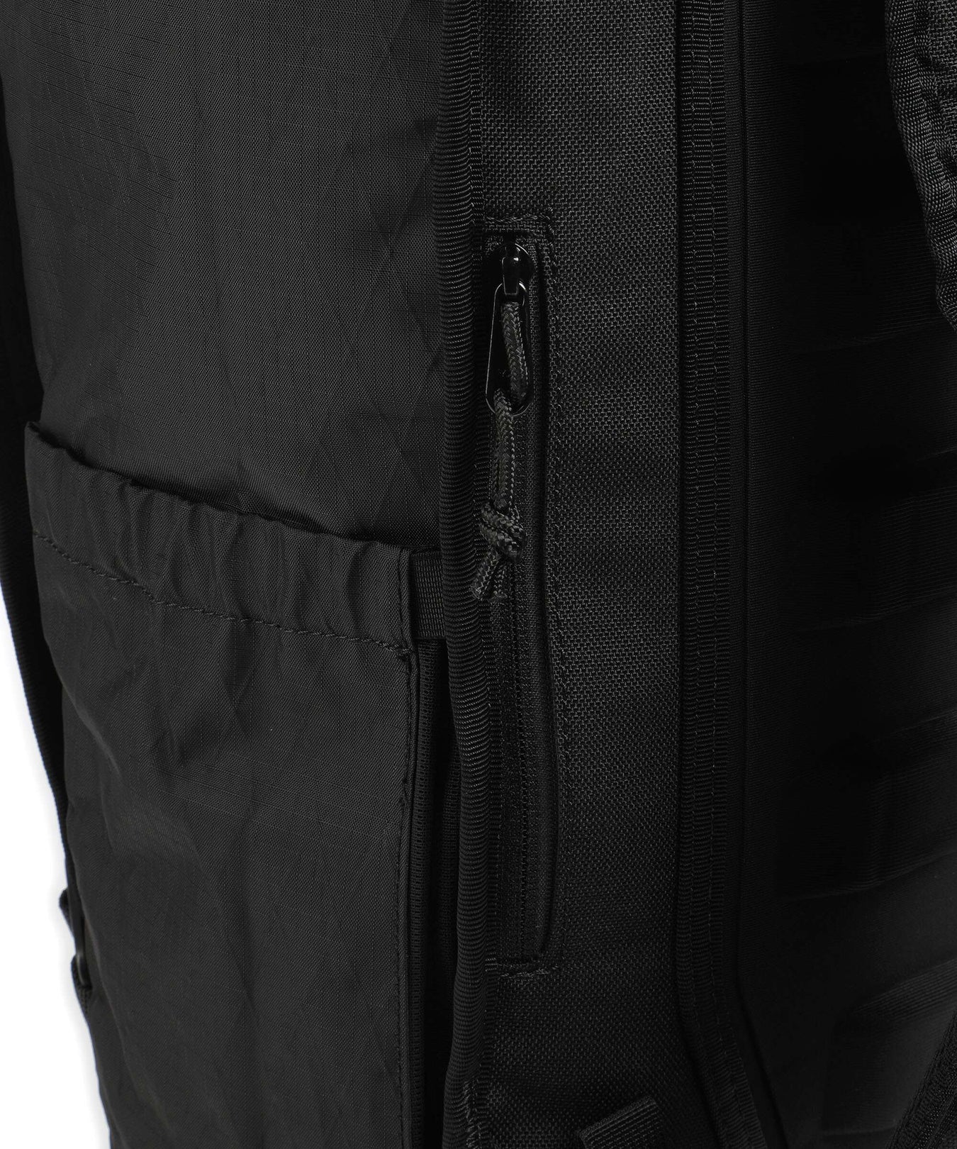 Chrome Bravo4.0 Rolltop backpack black